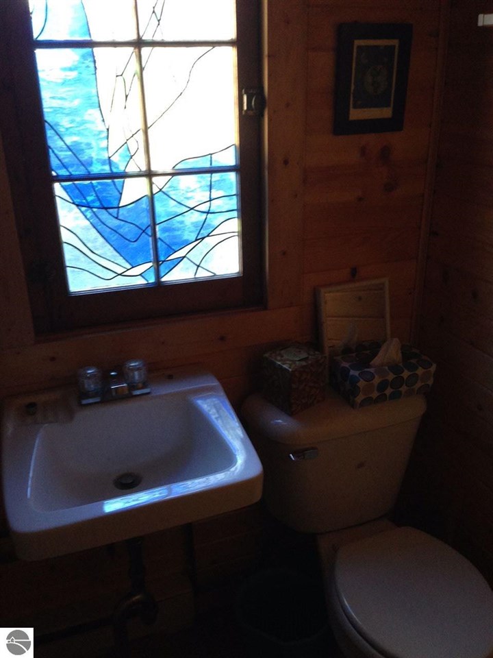 8849 Deadstream Road Honor, MI 49640 - Photo 17 of 21 1826928-16.JPG