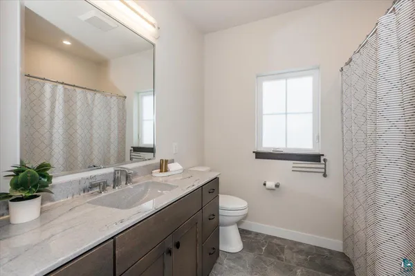 $799,900 | 5005 Knotty Wood Court, Hermantown, MN 55811