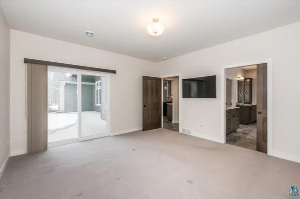 $799,900 | 5005 Knotty Wood Court, Hermantown, MN 55811