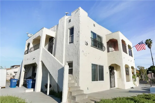 $1,099,999 | 545 Eastmont Avenue, Los Angeles, CA 90022