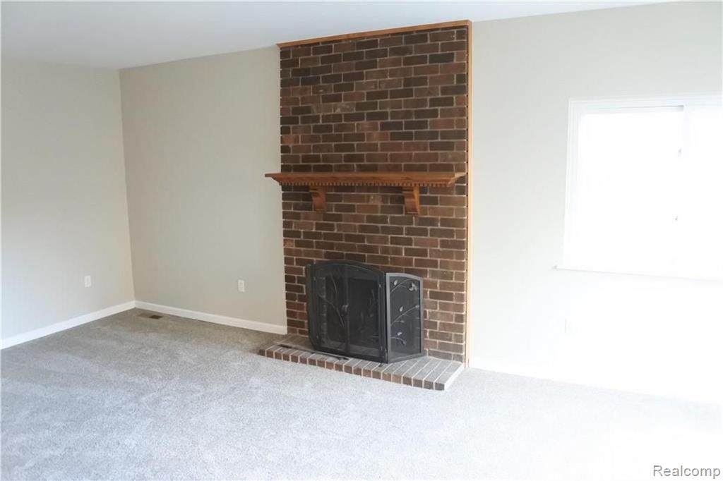 44442 Hanford Road Canton, MI 48187 - Photo 7 of 17
