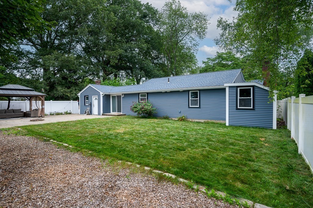 11 Savoy Street Worcester, MA 01607 - Photo 22 of 27 Gallery Image 22