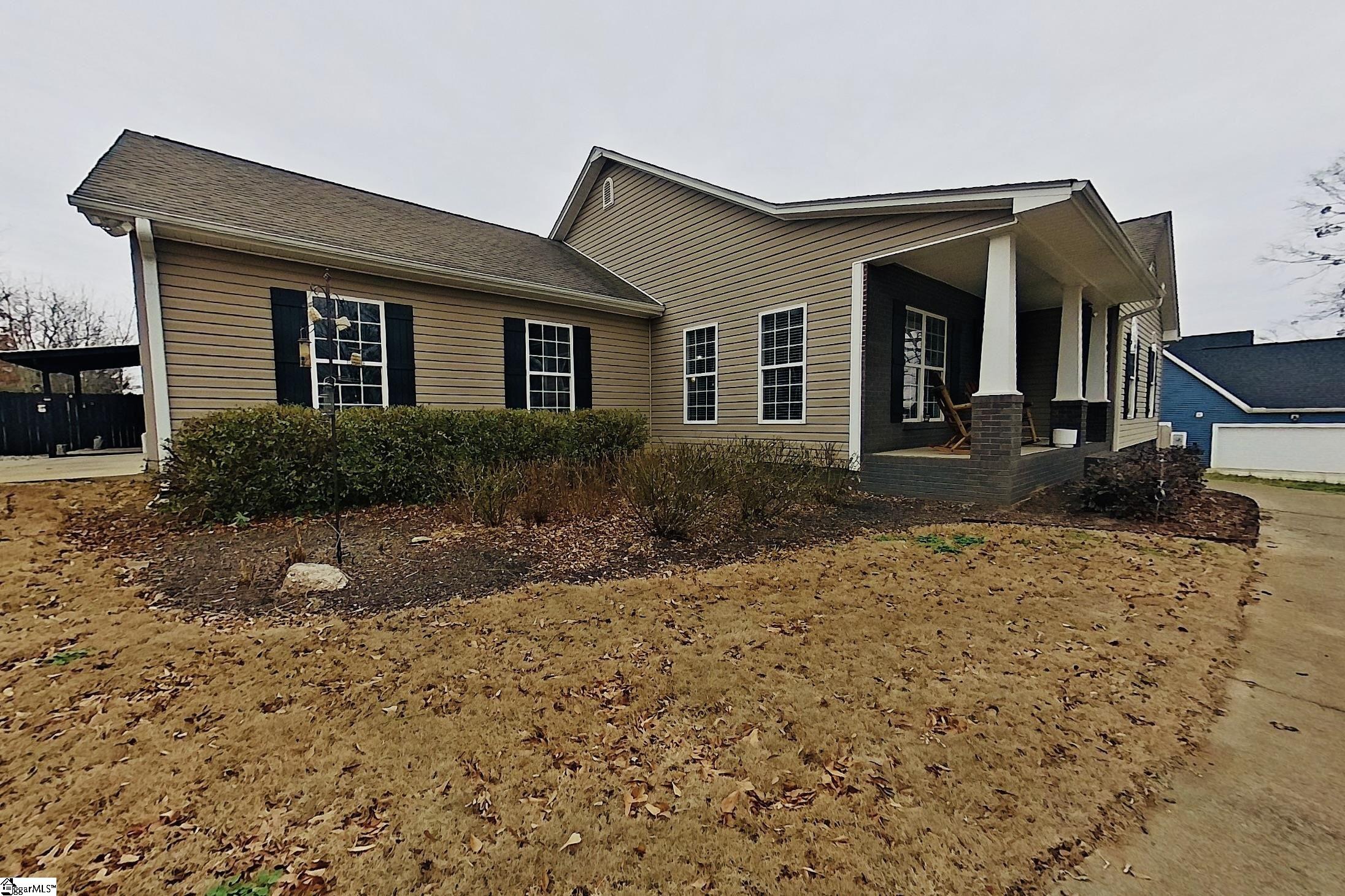 1013 Pearson Road Woodruff, SC 29388 - Photo 3 of 38 Gallery Image 3