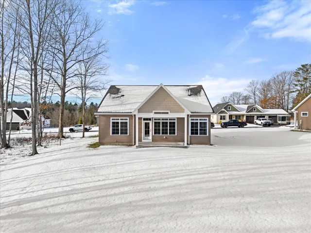 $599,000 | 7 Donegal Drive, Bangor, ME 04401