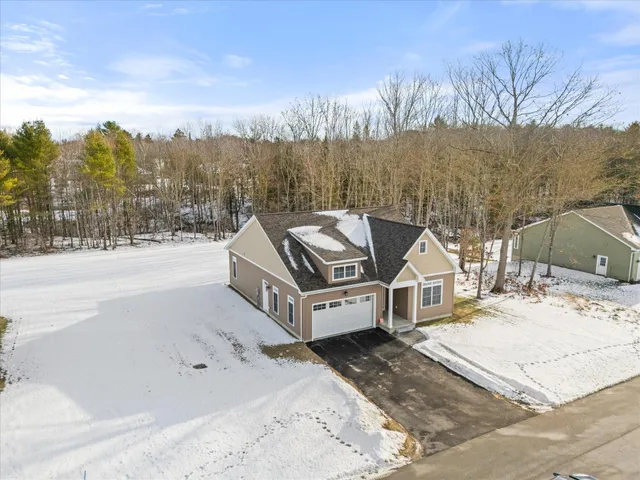$599,000 | 7 Donegal Drive, Bangor, ME 04401