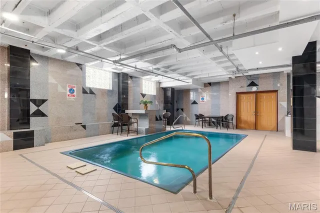 $9,750,000 | 3450 Russell Boulevard, St. Louis, MO 63104