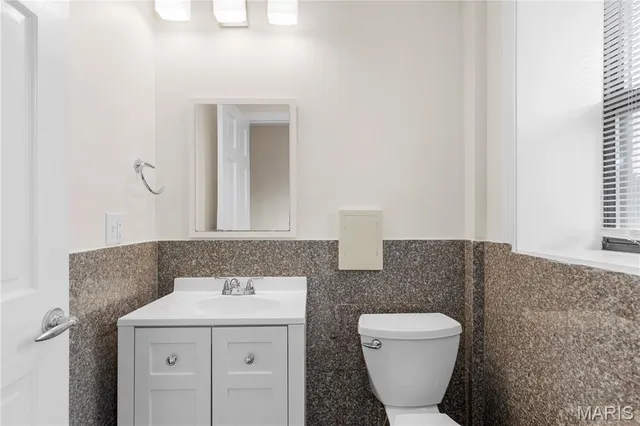 $9,750,000 | 3450 Russell Boulevard, St. Louis, MO 63104