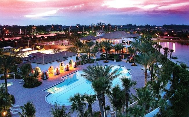 17832 Key Vista Way Boca Raton, FL 33496 - Photo 39 of 51 Club at night