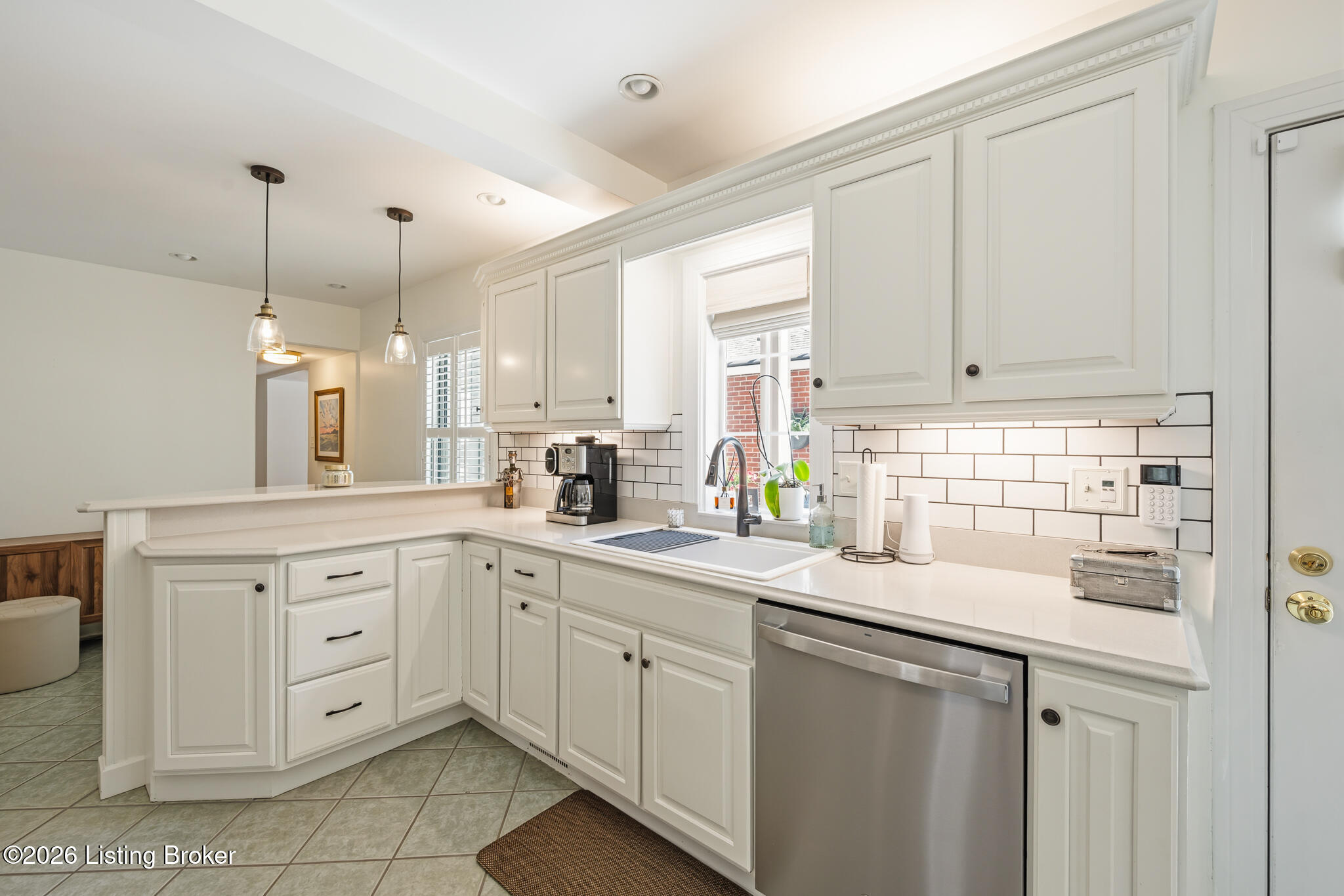 2802 Lexington Road Louisville, KY 40206 - Photo 28 of 60 2802 Lexington Rd-18