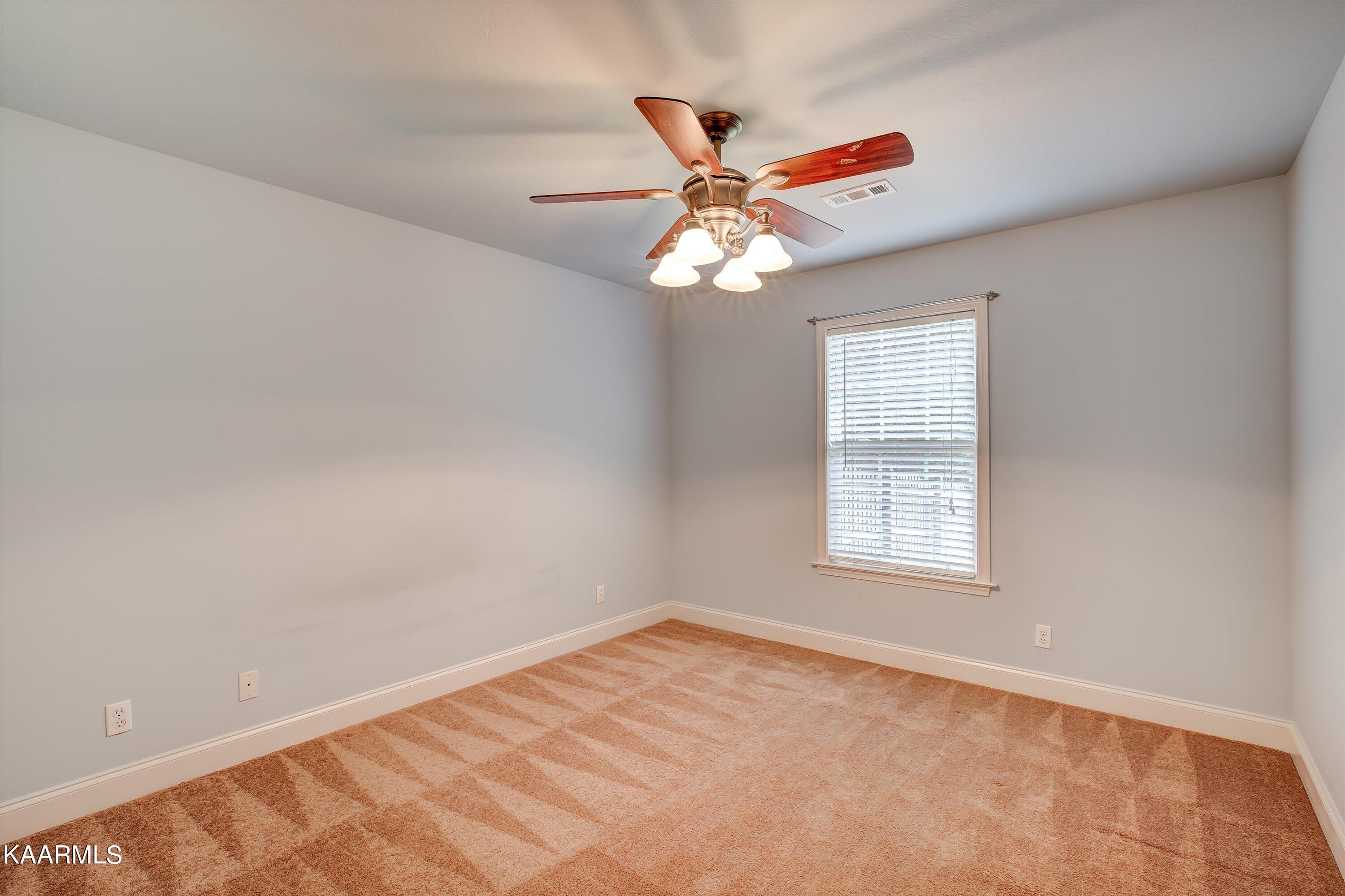 834 Alcoa Road Alcoa, TN 37701 - Photo 14 of 25 14-834 Alcoa Rd-14