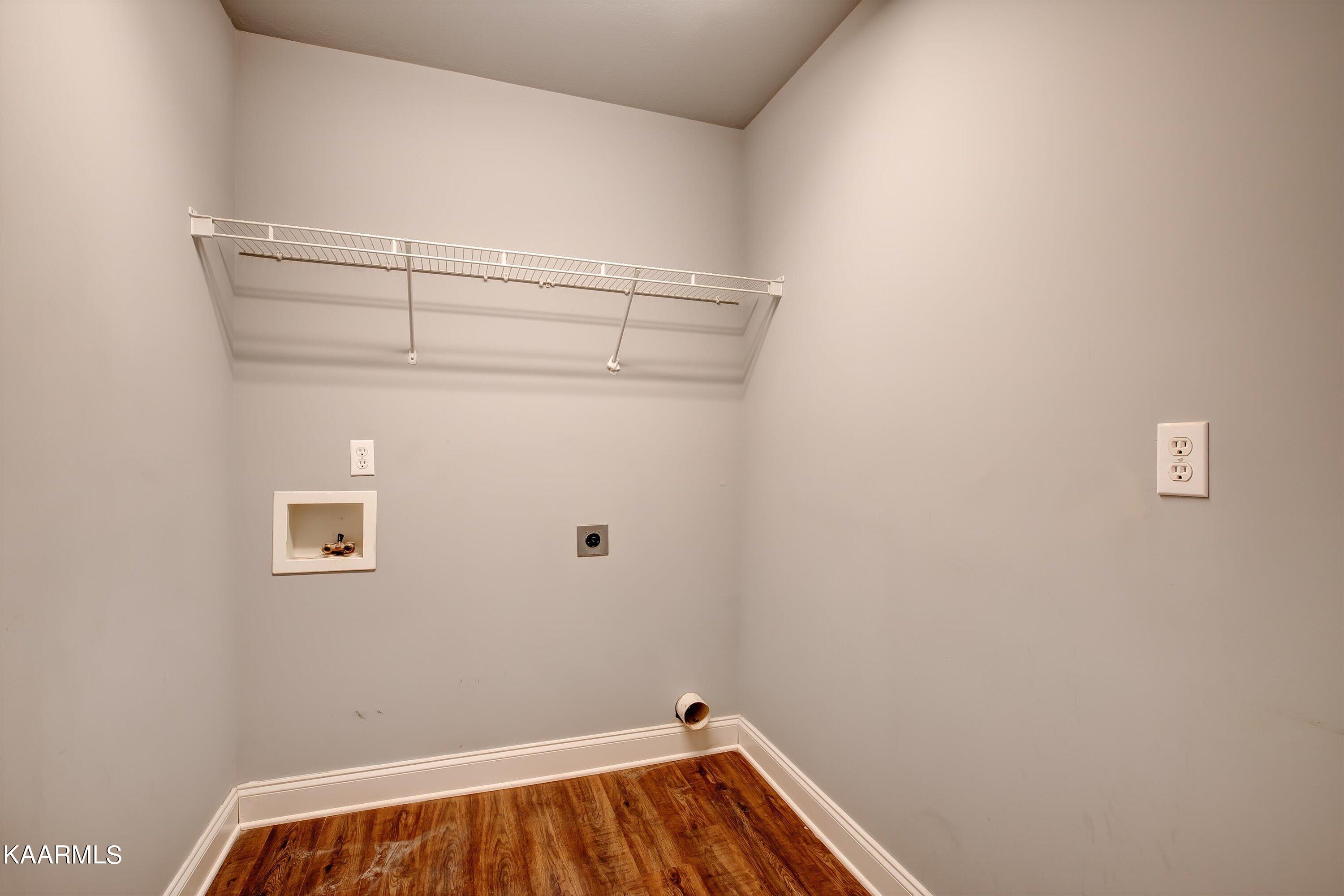 834 Alcoa Road Alcoa, TN 37701 - Photo 17 of 25 17-834 Alcoa Rd-17