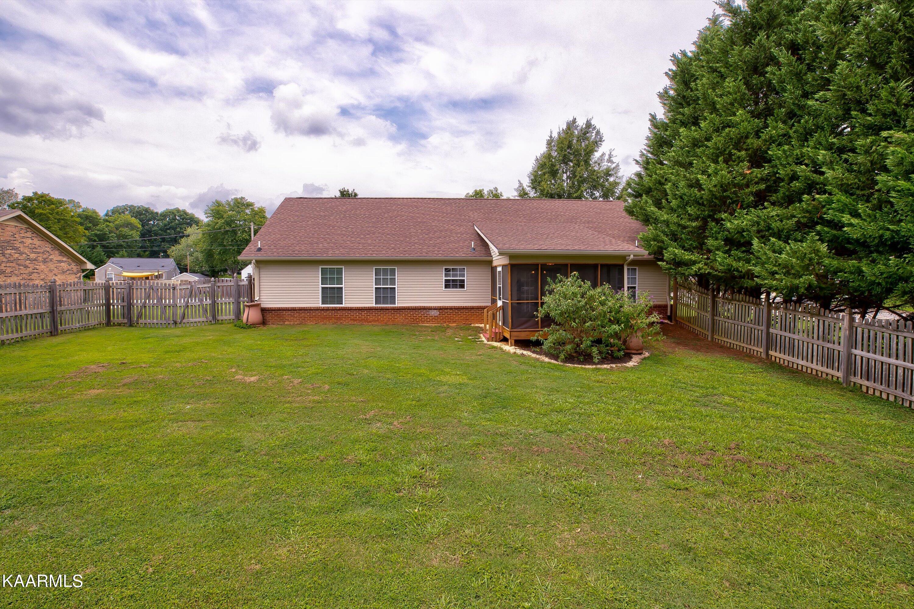 834 Alcoa Road Alcoa, TN 37701 - Photo 25 of 25 25-834 Alcoa Rd-25