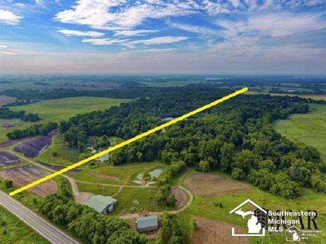 40 West Carleton Road Hudson, MI 49247 - Photo 2 of 25