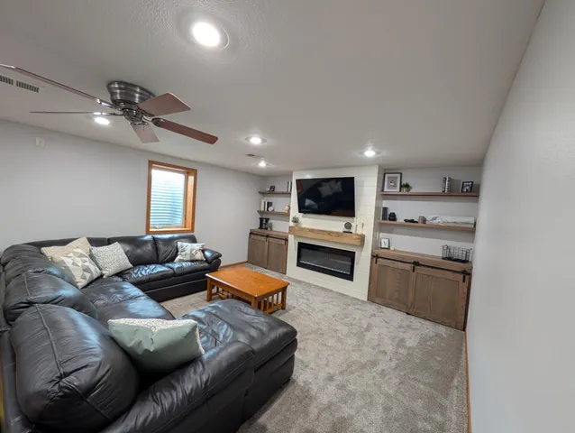 $369,250 | 102 Jean Street, Tyler, MN 56178