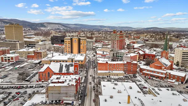 $3,000 | 136 Court Street, Unit 3, Binghamton, NY 13901