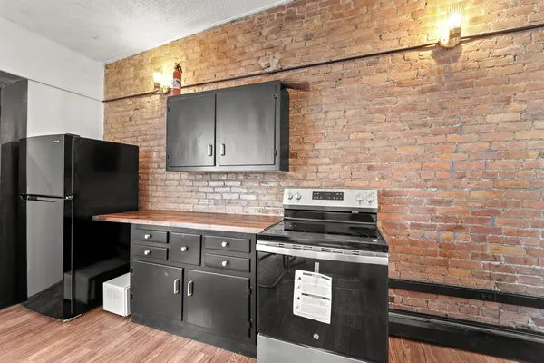 $3,000 | 136 Court Street, Unit 3, Binghamton, NY 13901