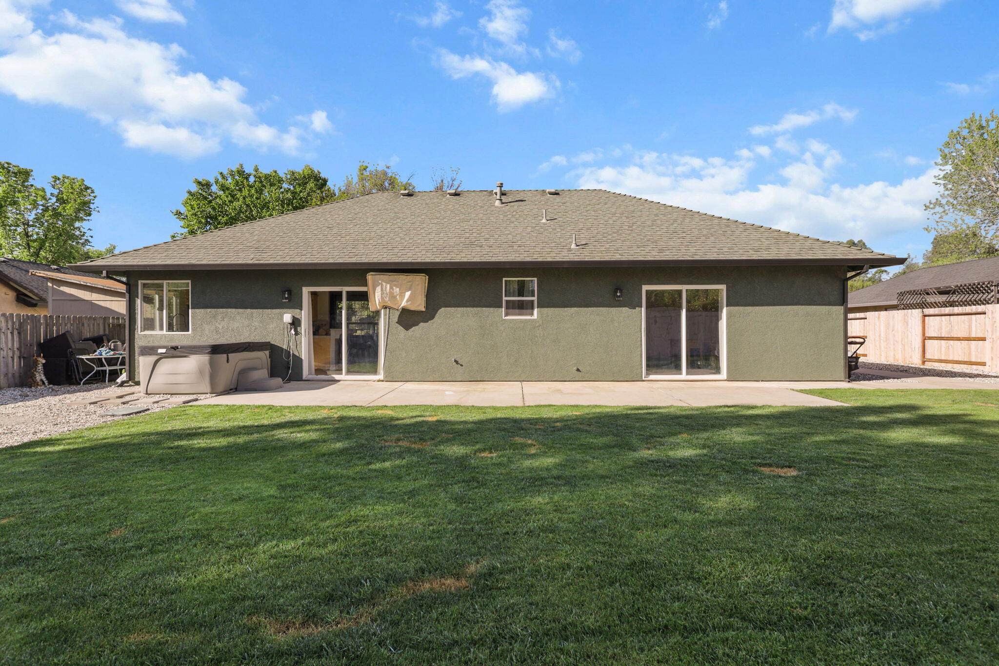7575 Pit Road Redding, CA 96001 - Photo 26 of 32 22-web-or-mls-8Q0A9113