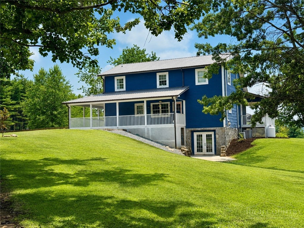 10801 Glade Valley Road Ennice, NC 28623 - Photo 5 of 30