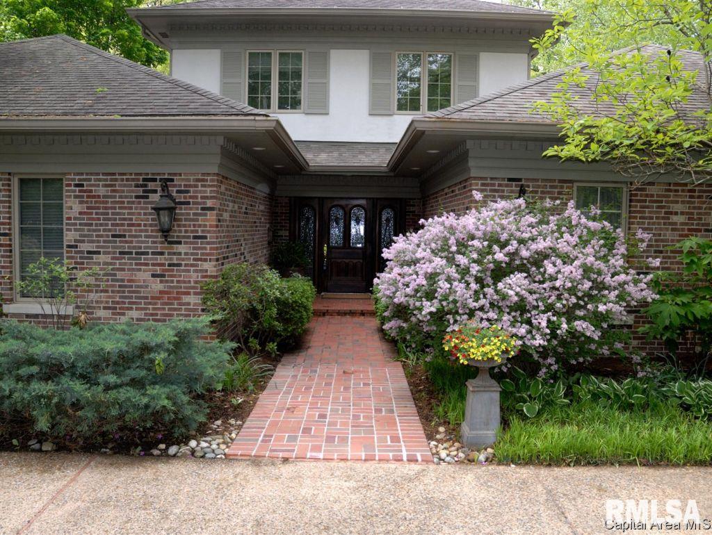 1955 South Illini Road Springfield, IL 62704 - Photo 2 of 9