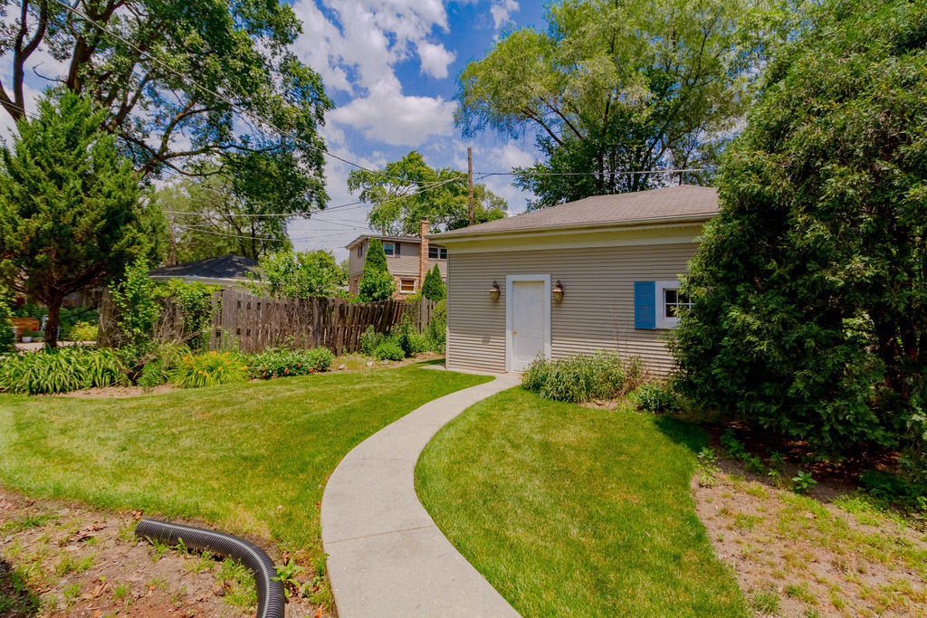 8937 Harms Road Morton Grove, IL 60053 - Photo 26 of 27 Gallery Image 26