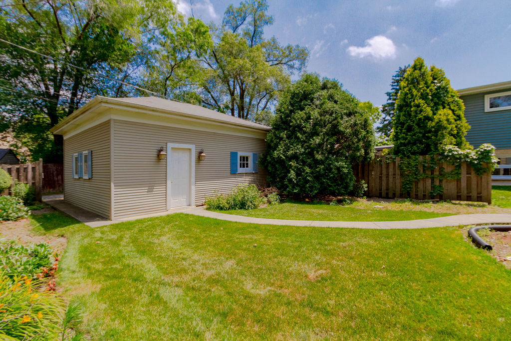 8937 Harms Road Morton Grove, IL 60053 - Photo 27 of 27 Gallery Image 27