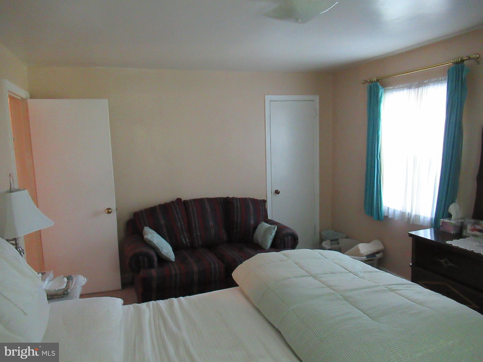 101 Dewey Road Cheltenham, PA 19012 - Photo 25 of 37 bedroom 2 can even hold a love seat