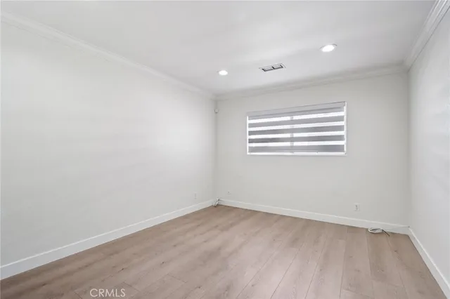 $449,950 | 7439 Woodman Avenue, Unit 31, Van Nuys, CA 91405