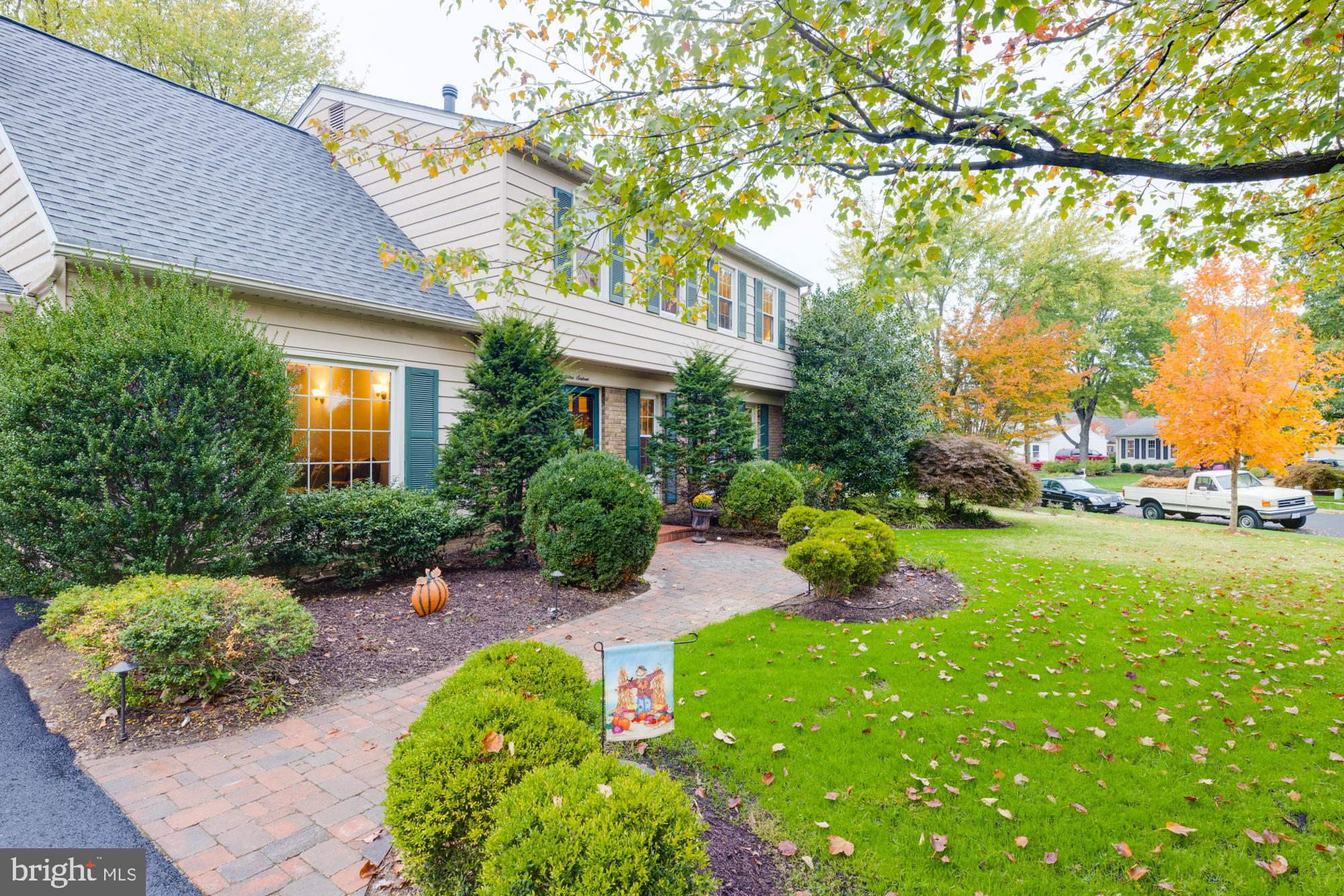 8116 Northumberland Road Springfield, VA 22153 - Photo 4 of 54 Impressive custom brick walkway and front porch