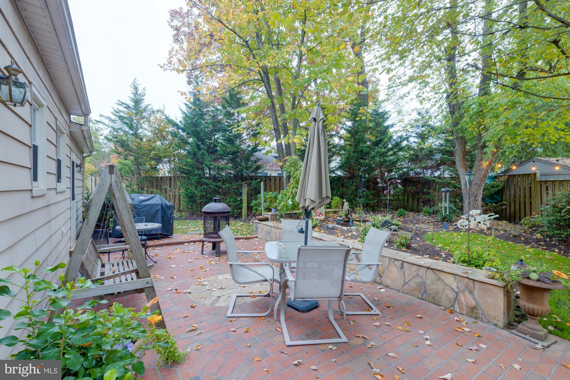 8116 Northumberland Road Springfield, VA 22153 - Photo 32 of 54 Backyard retreat w/upscale hardscaping