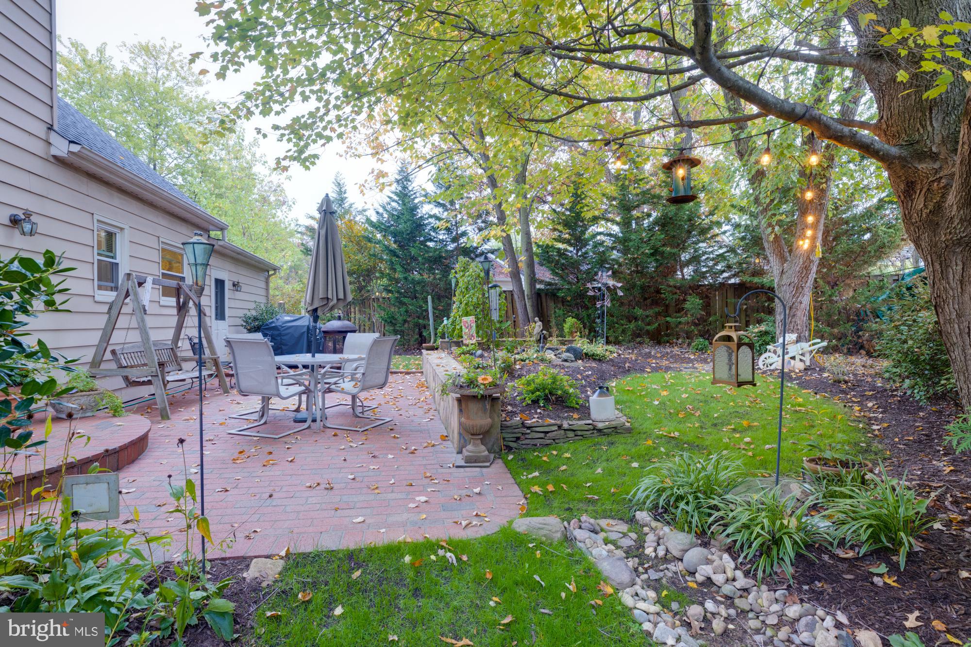 8116 Northumberland Road Springfield, VA 22153 - Photo 33 of 54 Backyard retreat w/upscale hardscaping