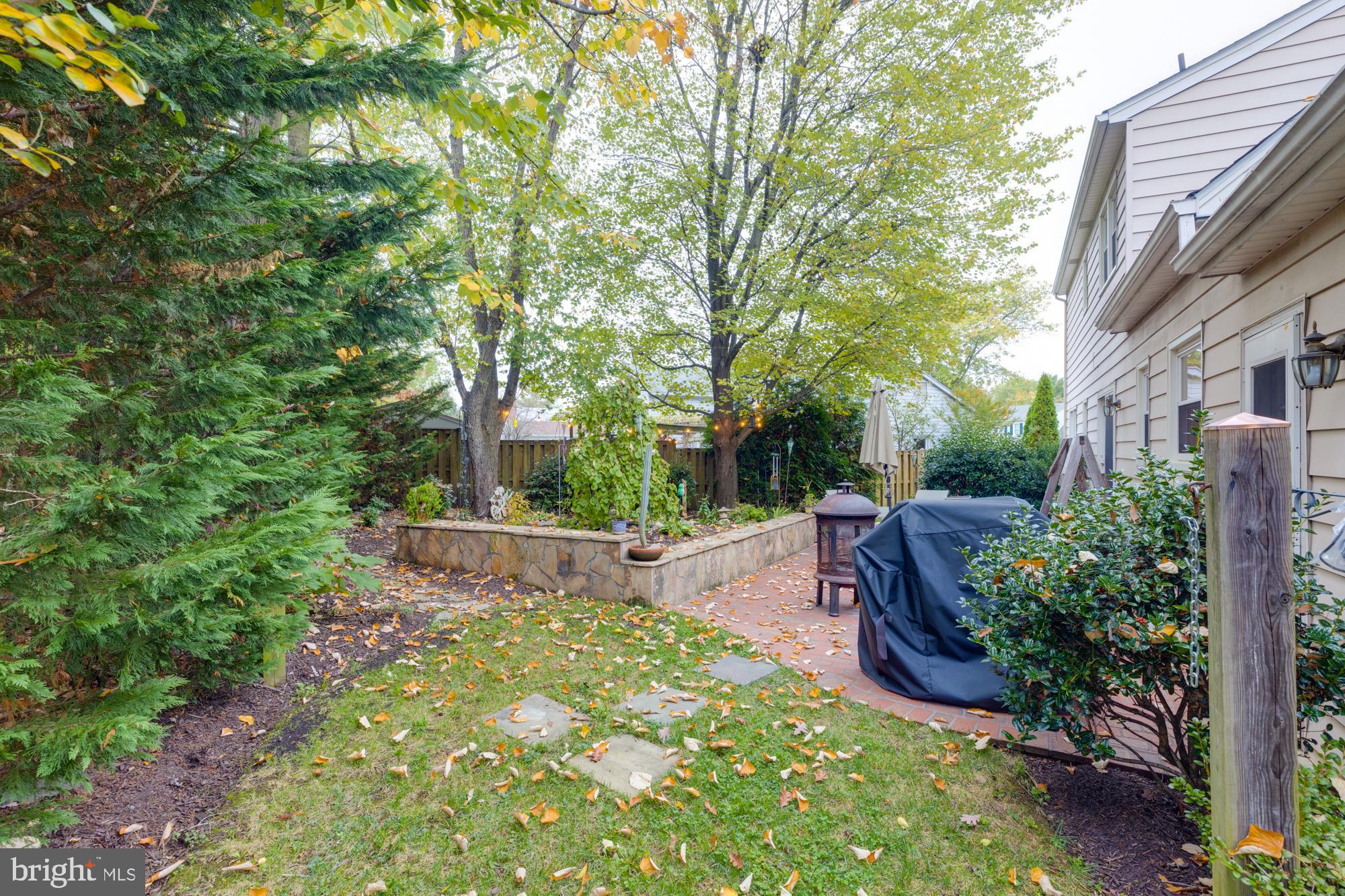 8116 Northumberland Road Springfield, VA 22153 - Photo 39 of 54 Fully fenced, private, low maintenance backyard