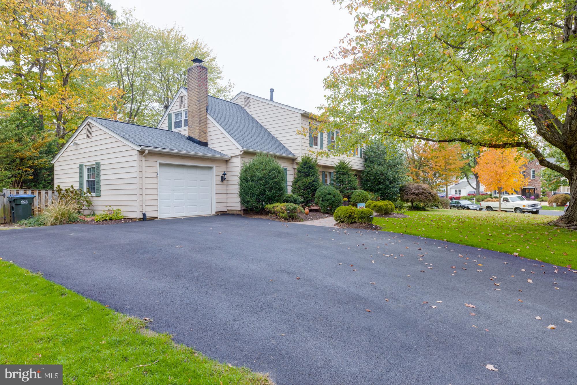 8116 Northumberland Road Springfield, VA 22153 - Photo 10 of 54 Expanded drive perfect for multi-car families