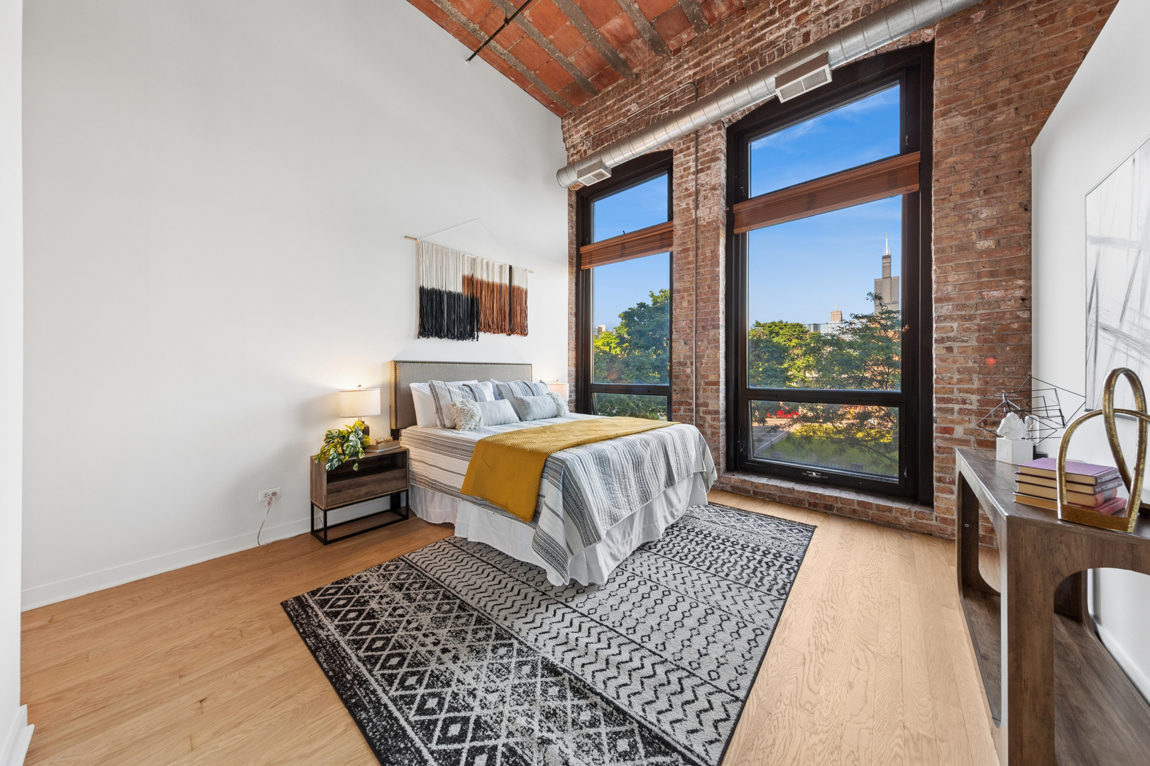 222 South Racine Avenue, Unit 205 Chicago, IL 60607 - Photo 14 of 22 Gallery Image 14