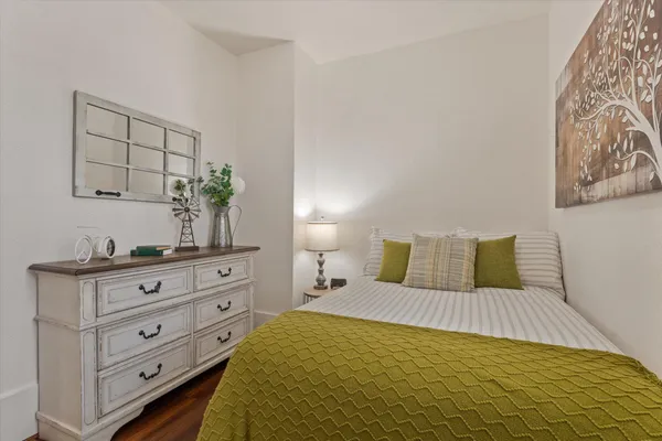 $300,000 | 402 Jefferson Street, Cassopolis, MI 49031