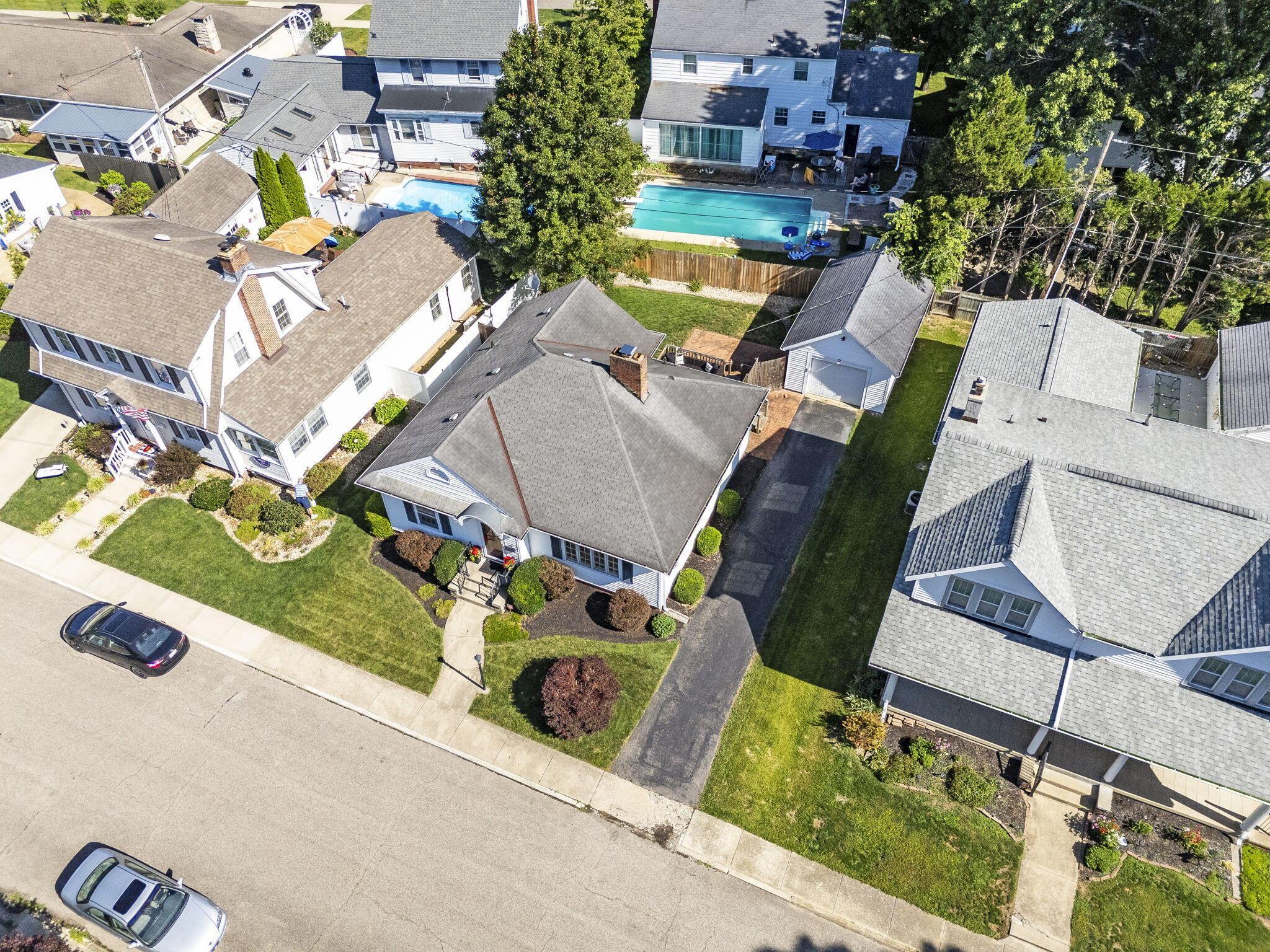 27 Huron Road Chillicothe, OH 45601 - Photo 41 of 46 41-web-or-mls-DJI_20260619095916_0359_D