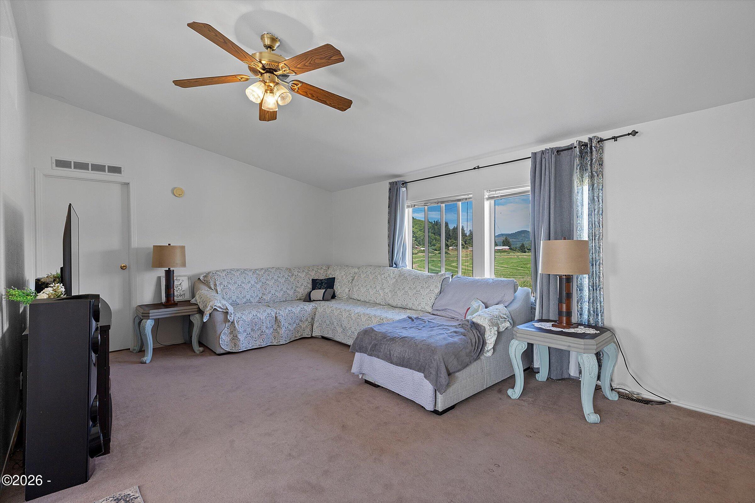 35100 Hushbeck Road Cloverdale, OR 97112 - Photo 37 of 58 Gallery Image 37