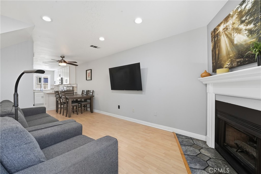 334 South Walnut Avenue, Unit 13 Brea, CA 92821 - Photo 7 of 28