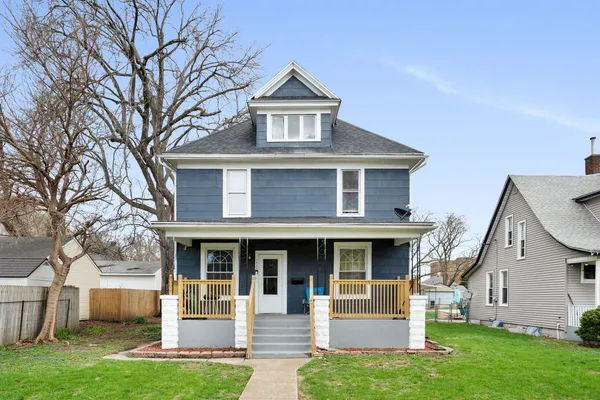 $225,000 | 1446 West High Street, Davenport, IA 52804