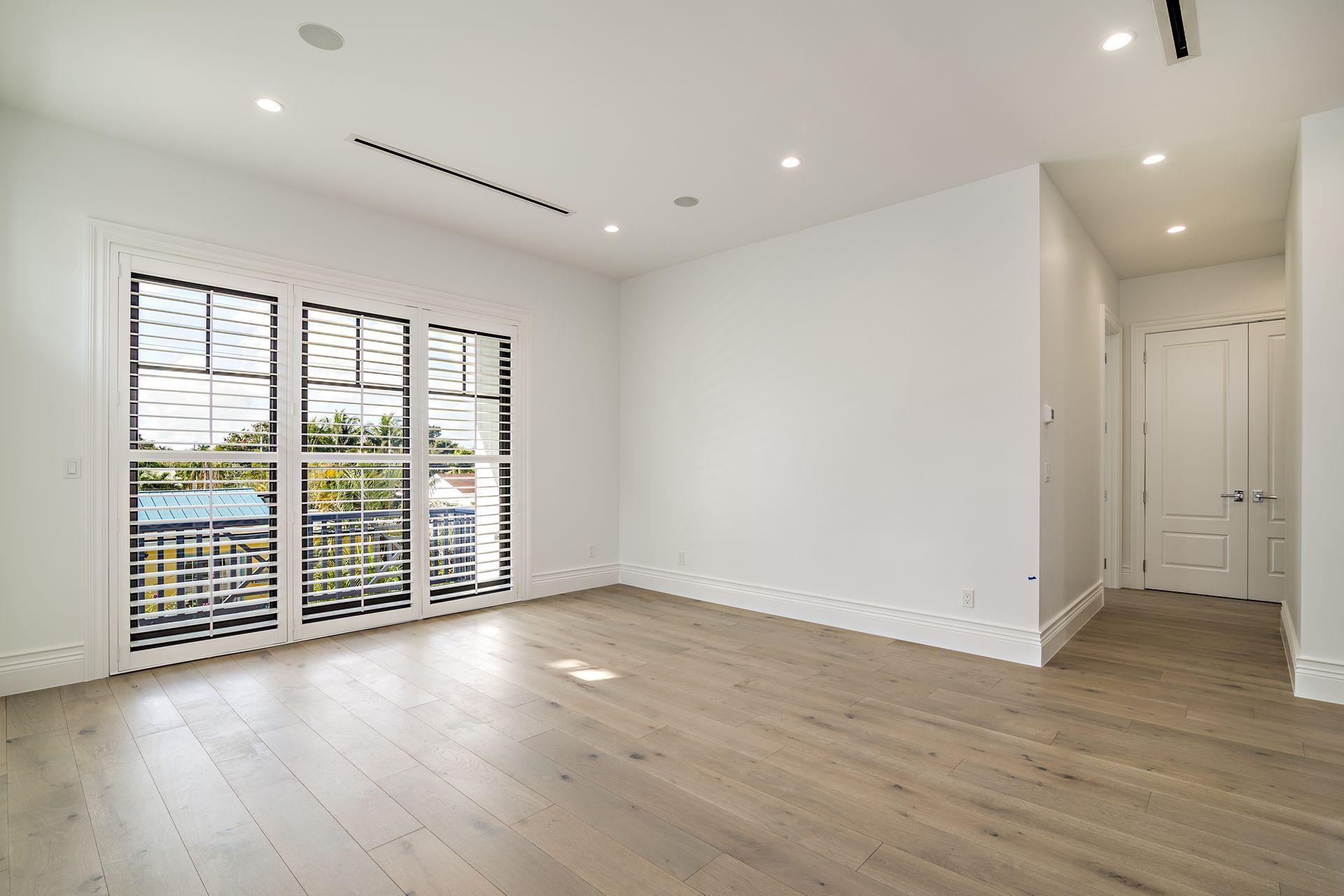 332 Potter Road West Palm Beach, FL 33405 - Photo 18 of 42 Upstairs Family Room