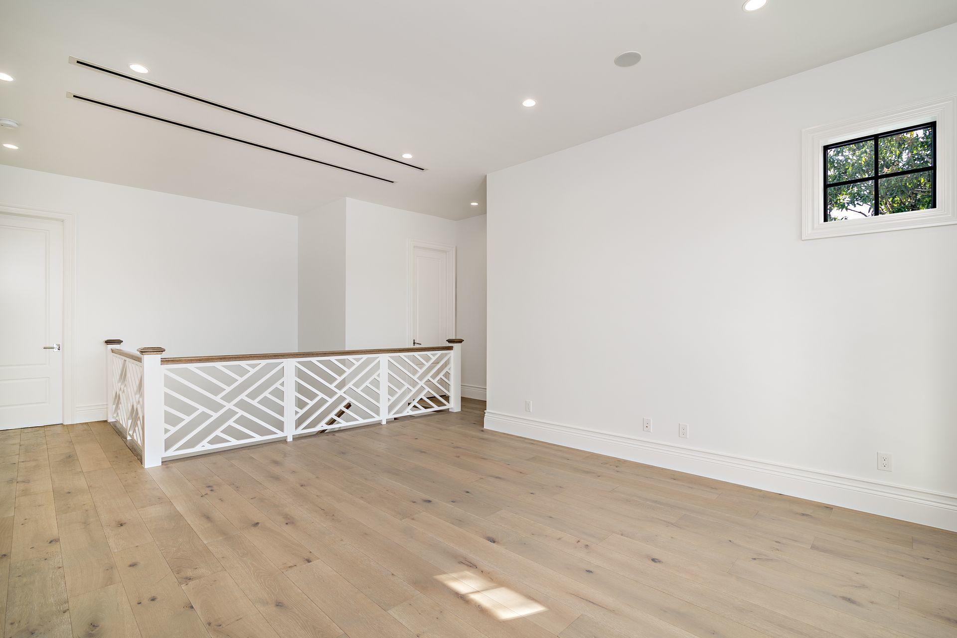 332 Potter Road West Palm Beach, FL 33405 - Photo 19 of 42 Upstairs Family Room