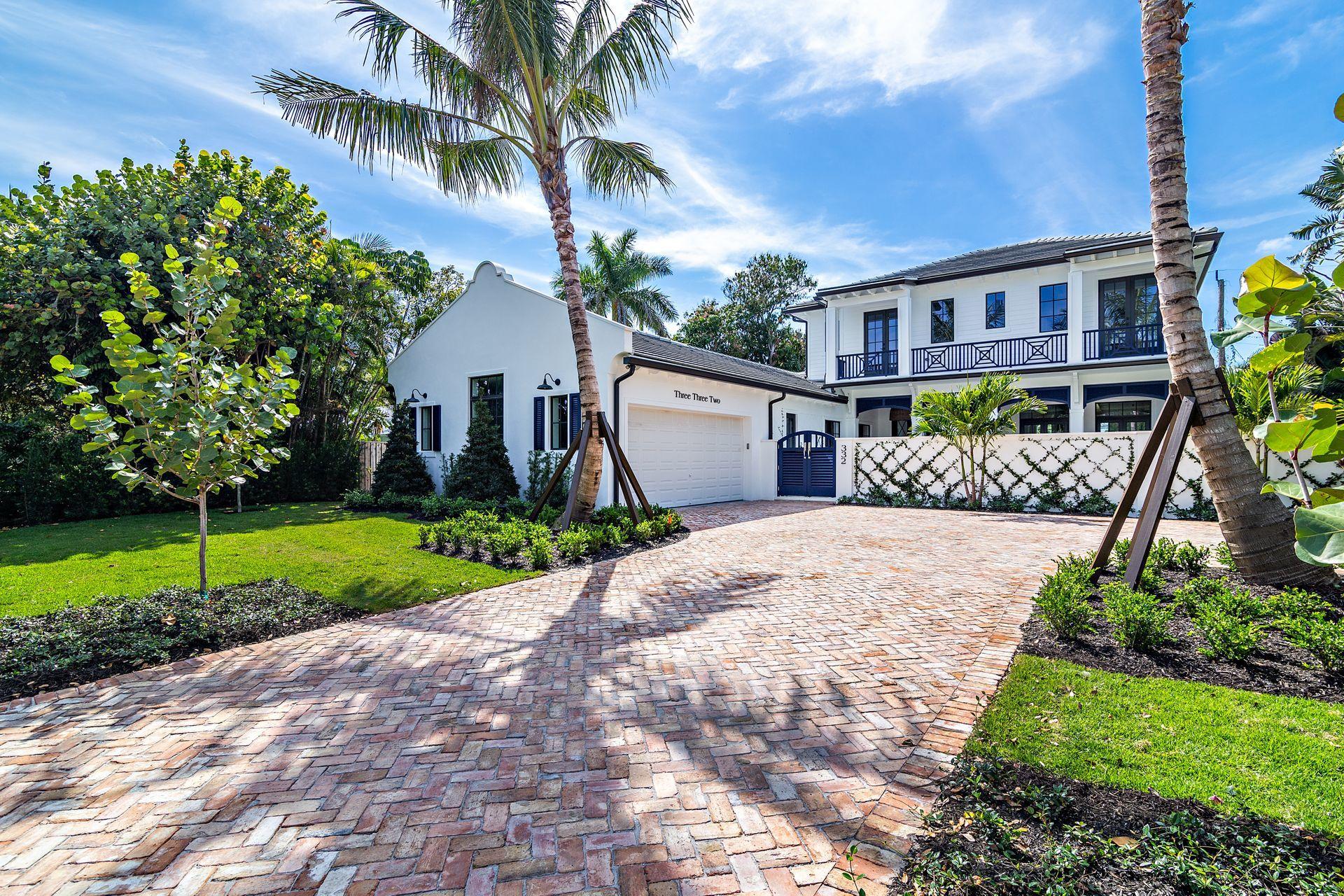 332 Potter Road West Palm Beach, FL 33405 - Photo 2 of 42 Front