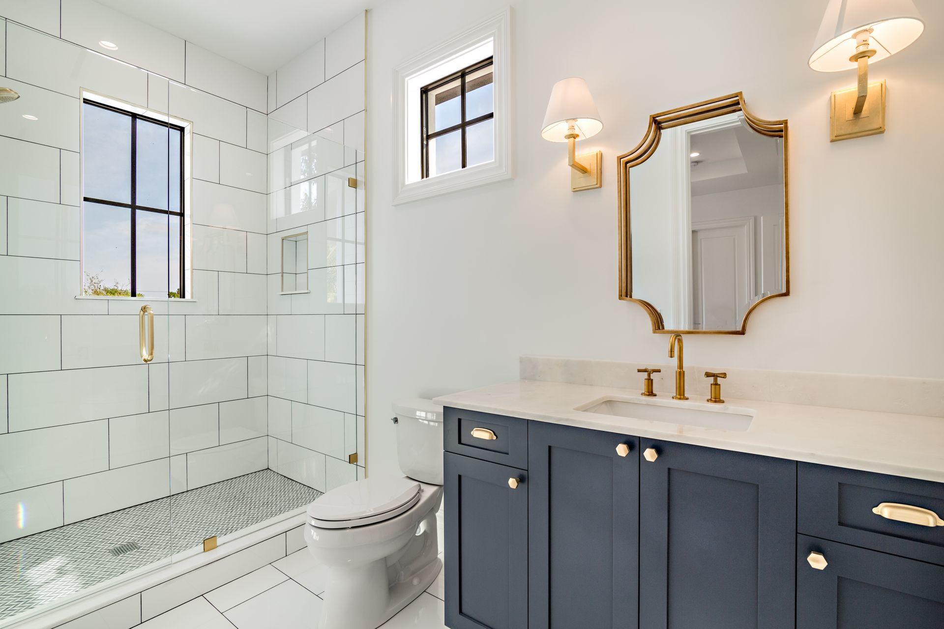 332 Potter Road West Palm Beach, FL 33405 - Photo 21 of 42 Bathroom