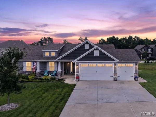 $389,900 | 412 Abilene Court, Moscow Mills, MO 63362