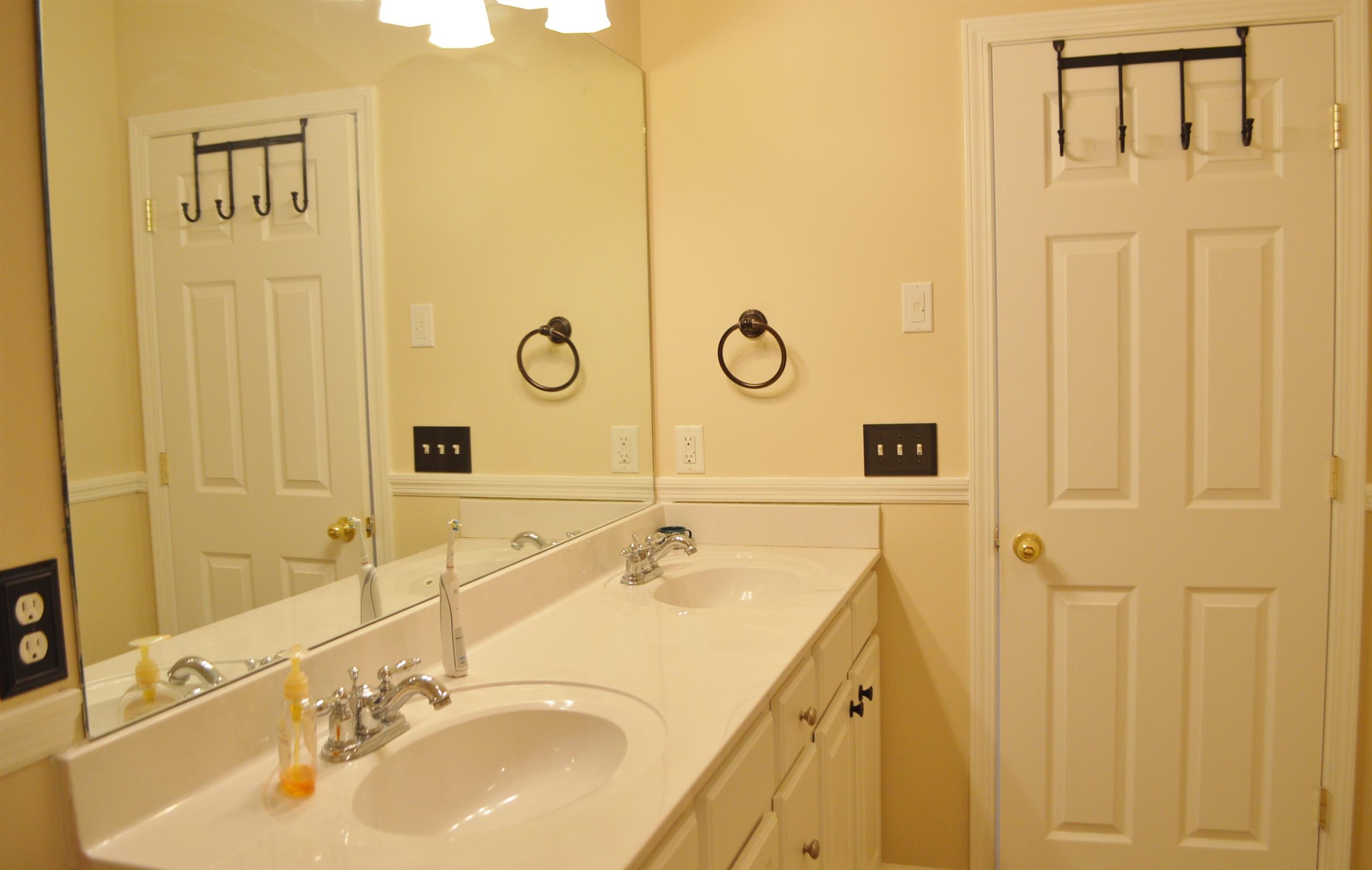1423 Decatur Circle Franklin, TN 37067 - Photo 11 of 18 Gallery Image 11