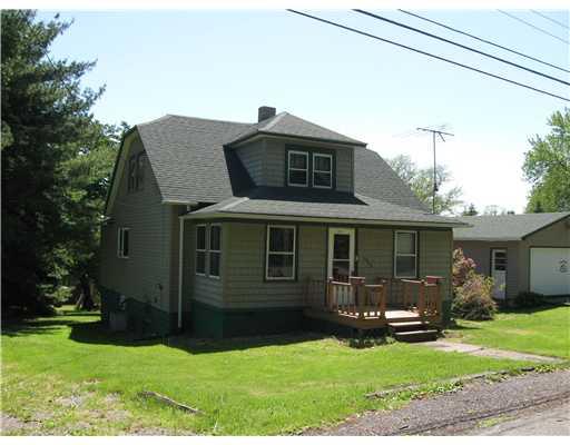 1036 North Stateline Road Hermitage, PA 16148 - Photo 1 of 12 Exterior Front.