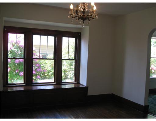 1036 North Stateline Road Hermitage, PA 16148 - Photo 4 of 12 Dining Room.