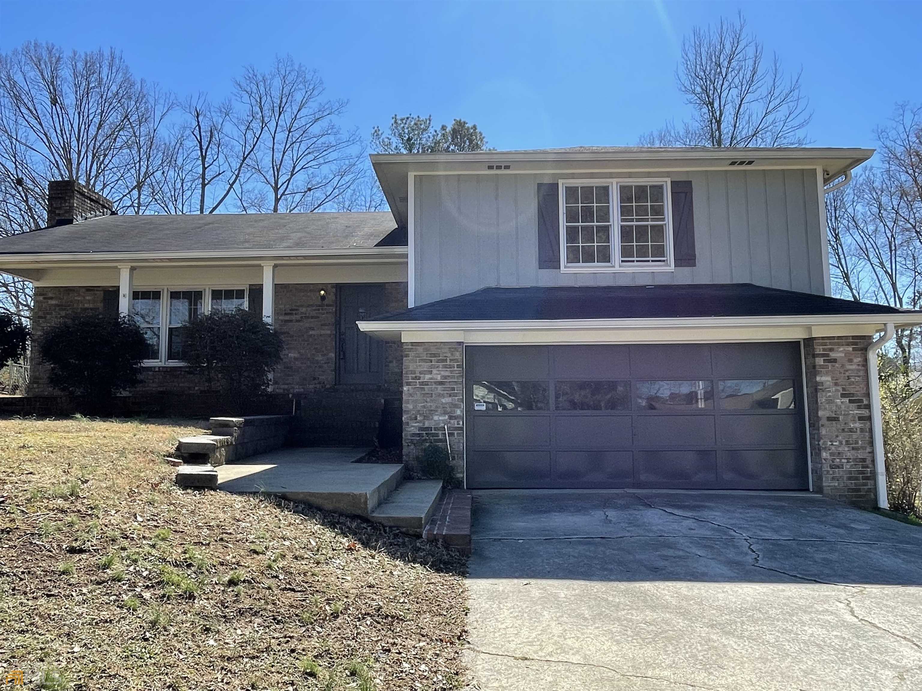 207 Leafmore Road Southwest Rome, GA 30165 - Photo 1 of 1 a front view of a house