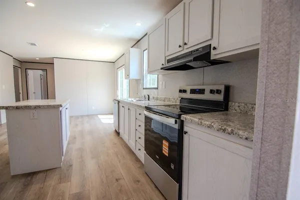 $274,900 | 192 Freedom Drive, Frostproof, FL 33843