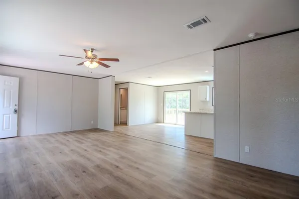 $274,900 | 192 Freedom Drive, Frostproof, FL 33843