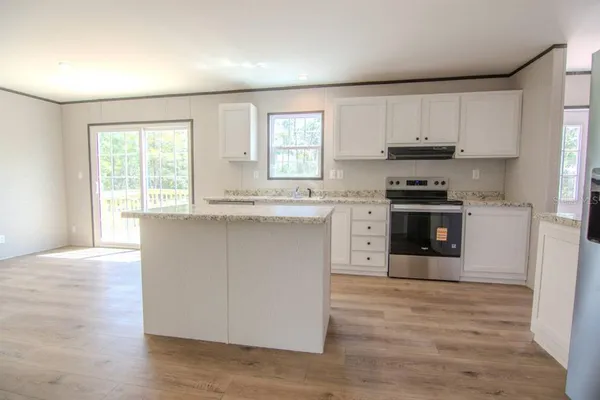 $274,900 | 192 Freedom Drive, Frostproof, FL 33843